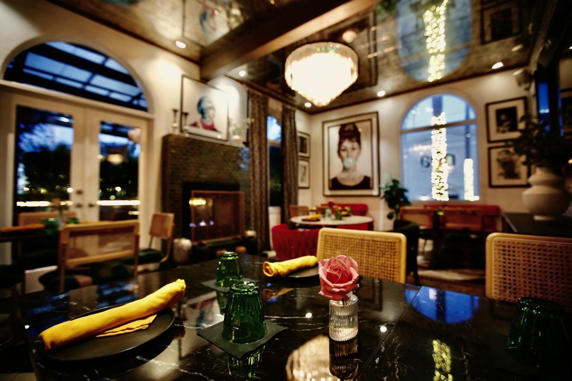 The Crescent Hotel Beverly Hills, Los Angeles